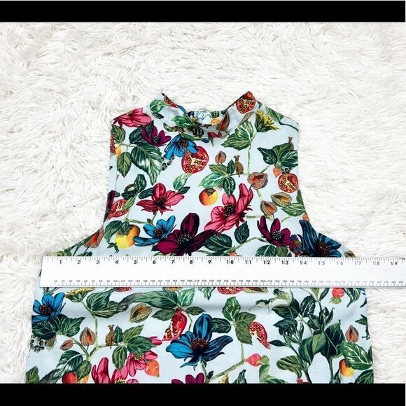 Topshop Light Blue Floral Mock Neck Sleeveless Top Size 6 - Picture 4 of 8